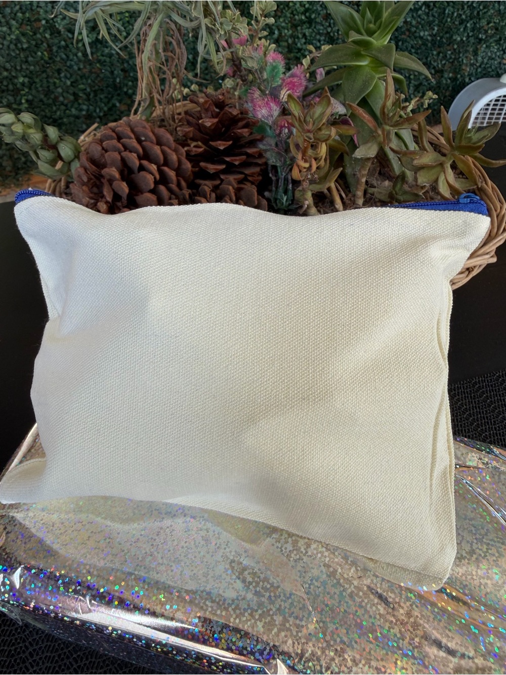 Gothic Makeup Pouch - Picture 3 of 4